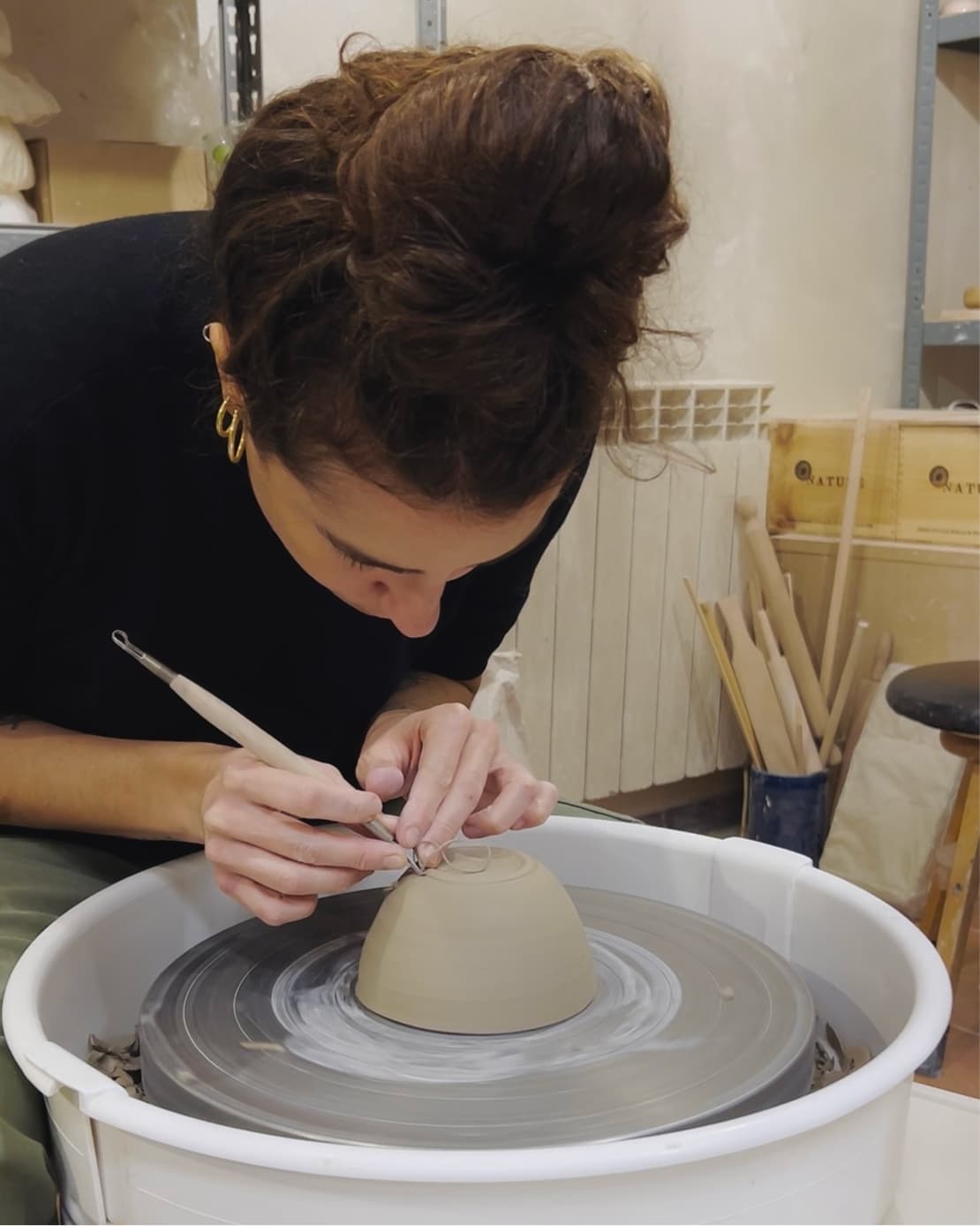 Laura Marina al tornio